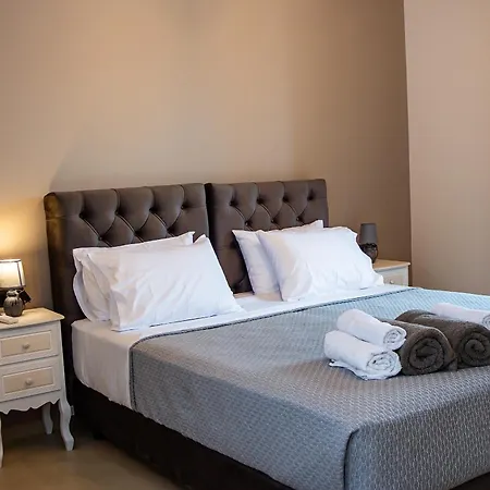 Luxury Emily Villa *